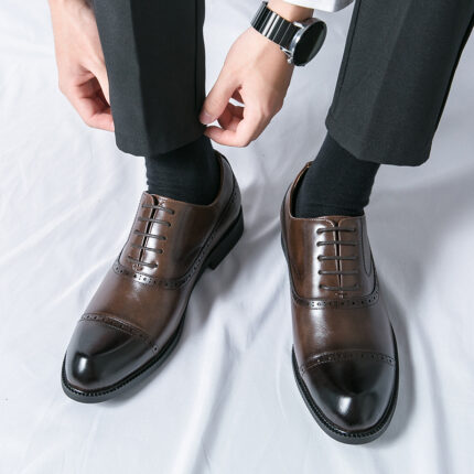 Zapatos de cuero puntiagudos retro para hombre talla grande cepillado