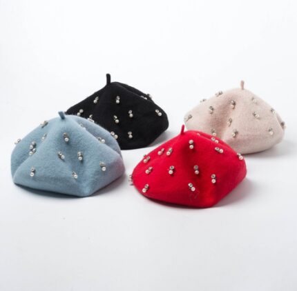 Boina de lana con strass